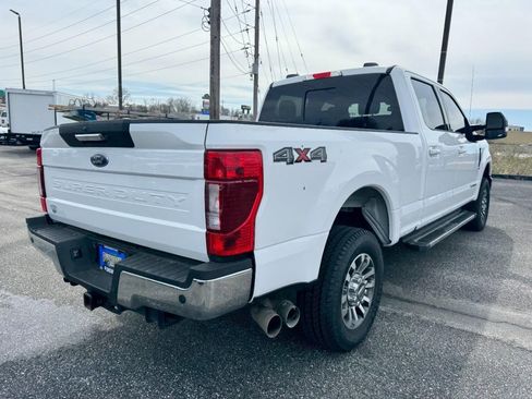 Used 2021 Ford F250 Lariat w/ Lariat Value Package image 3