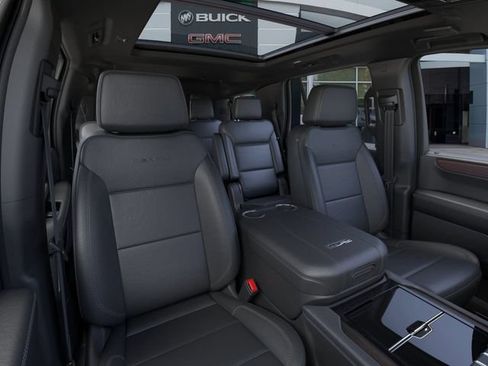 Used 2026 GMC Yukon Denali w/ Sun & Power Step Package AWD/4WD image 16