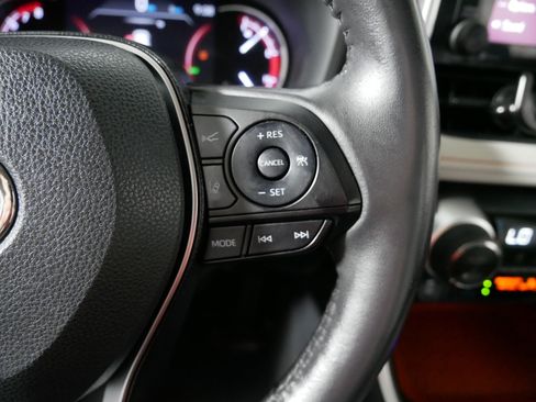 Used 2019 Toyota RAV4 Adventure w/ Cold Weather Package AWD/4WD image 28