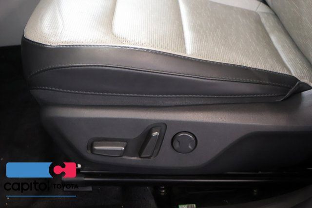 Used 2023 Kia Niro Wave FWD image 14