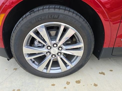 New 2026 Cadillac XT5 Premium Luxury image 12