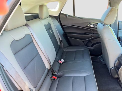 Used 2024 Chevrolet Trax ACTIV w/ Driver Confidence Package FWD image 25