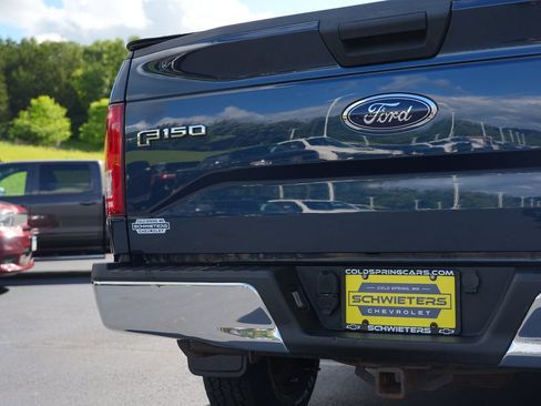 Used 2015 Ford F150 XL w/ Equipment Group 101A Mid AWD/4WD image 10