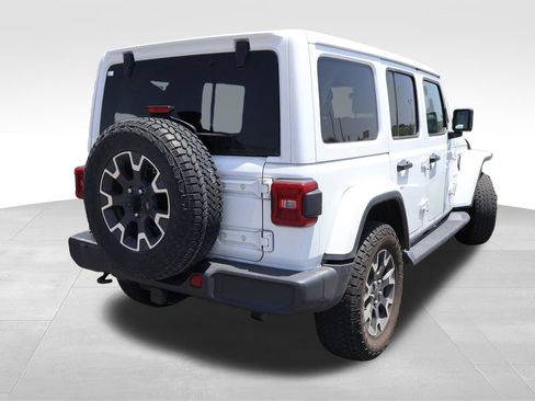 Used 2024 Jeep Wrangler Unlimited Sahara w/ Dual Top Group AWD/4WD image 14