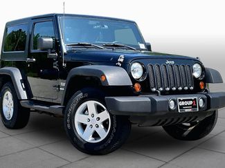 Used 2011 Jeep Wrangler Sport AWD/4WD video 2