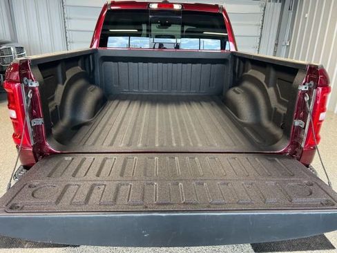 Used 2025 RAM 1500 Laramie image 16