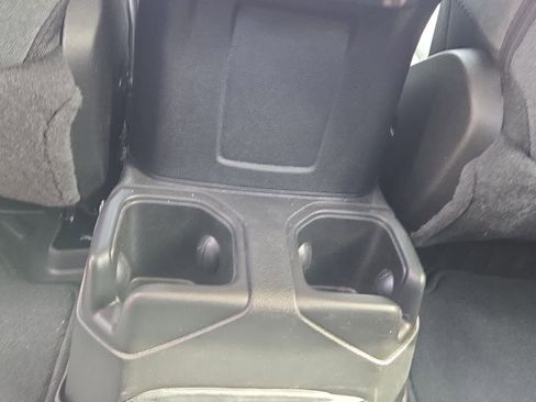 Used 2025 Jeep Gladiator Sport AWD/4WD image 43