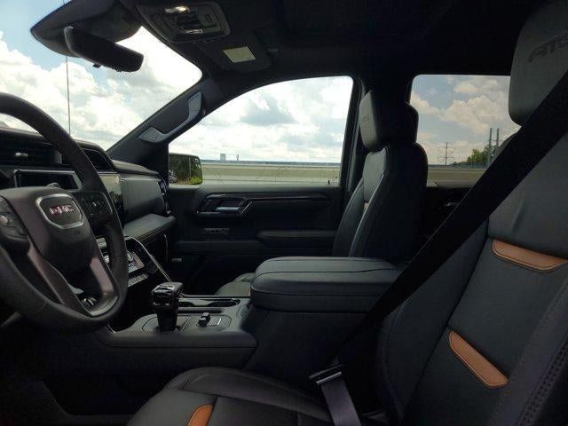 New 2026 GMC Sierra 1500 AT4 w/ Technology Package AWD/4WD image 17