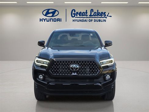 Used 2023 Toyota Tacoma Limited image 8