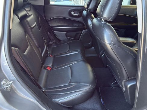 Used 2018 Jeep Compass Limited w/ Safe & Security Group FWD image 27