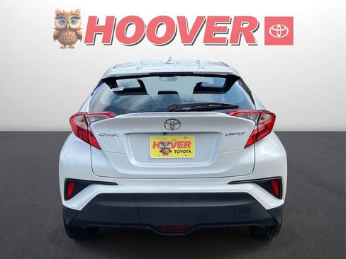 Used 2022 Toyota C-HR Limited image 3