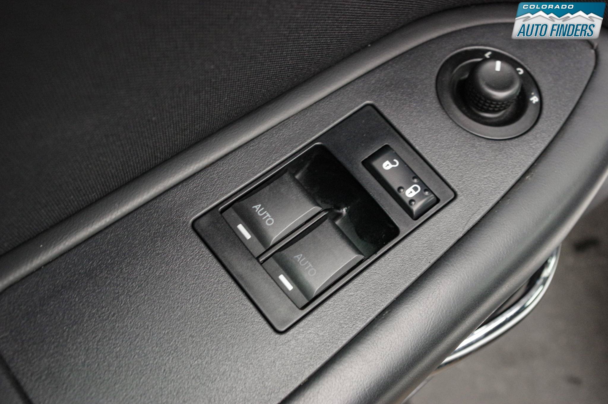 Used 2013 Dodge Challenger R/T w/ Sound Group II RWD image 11