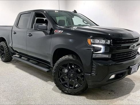 Used 2021 Chevrolet Silverado 1500 RST image 1