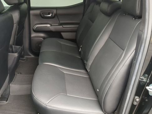 Used 2022 Toyota Tacoma Limited w/ Nightshade Package image 21