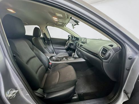 Used 2016 MAZDA MAZDA3 i Sport w/ Preferred Equipment Package FWD image 29