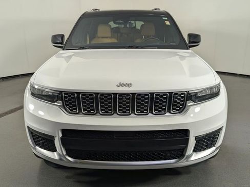 Used 2023 Jeep Grand Cherokee L Summit image 3