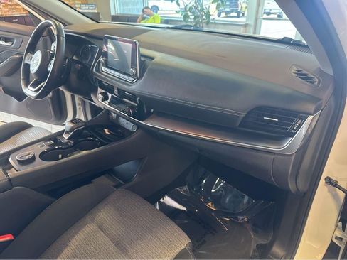 Used 2021 Nissan Rogue SV AWD/4WD image 27