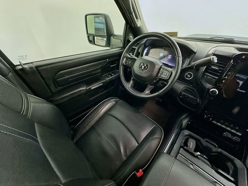 Used 2023 RAM 2500 Limited AWD/4WD image 9