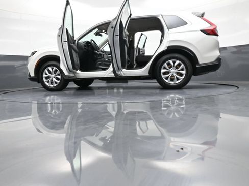 Certified 2023 Honda CR-V LX image 47