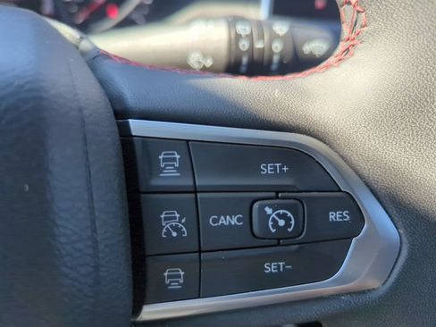 Used 2024 Jeep Compass Trailhawk AWD/4WD image 31