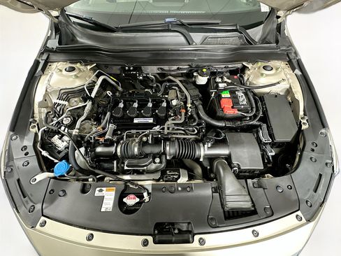 Used 2019 Honda Accord LX image 30