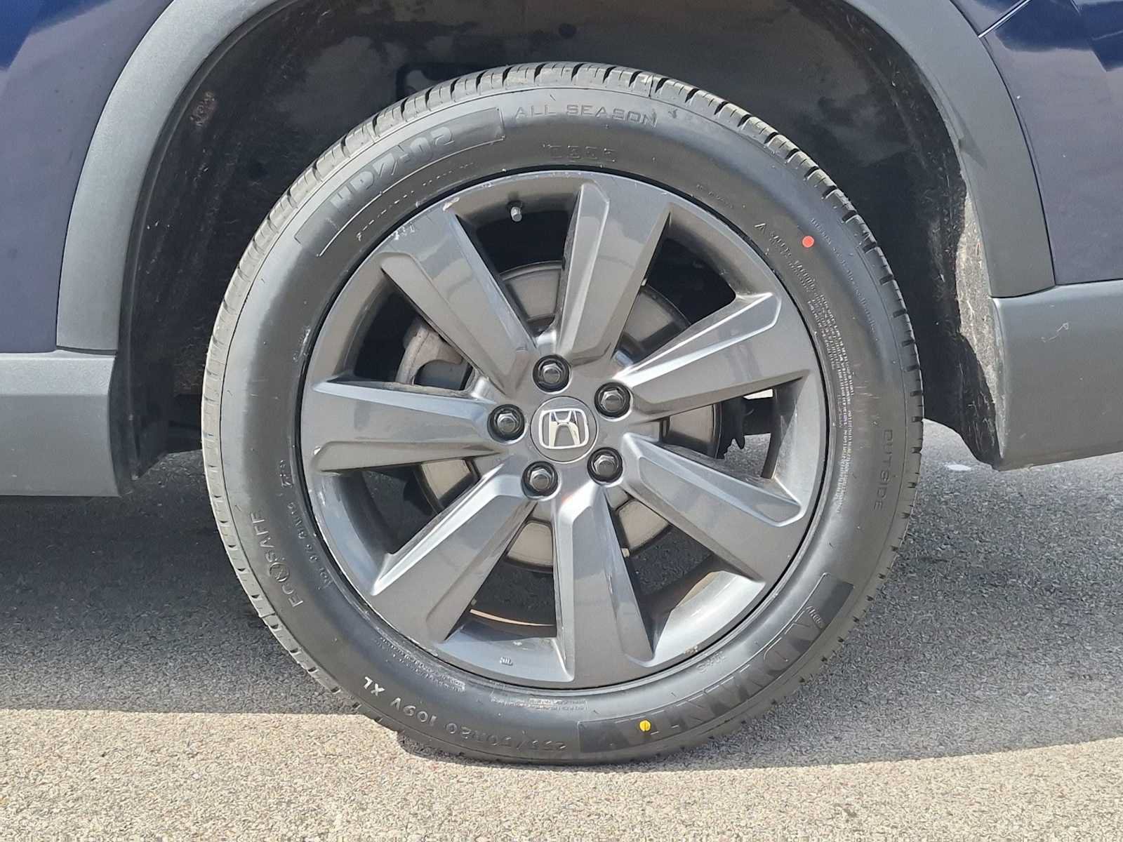 Certified 2024 Honda Pilot Sport image 12