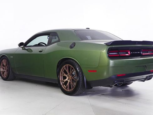 Used 2023 Dodge Challenger R/T image 9