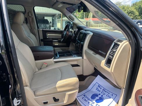 Used 2013 RAM 3500 Laramie AWD/4WD image 12