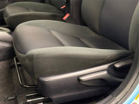 Used 2015 Toyota Prius C Three image 15