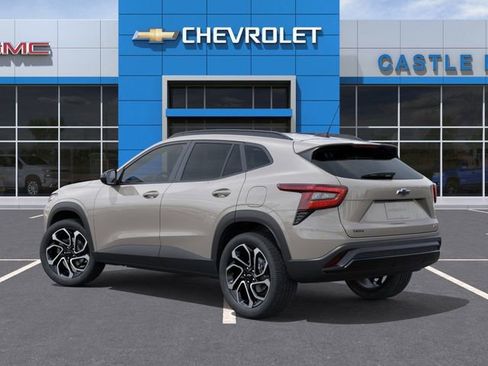 New 2026 Chevrolet Trax RS w/ Driver Confidence Package image 3