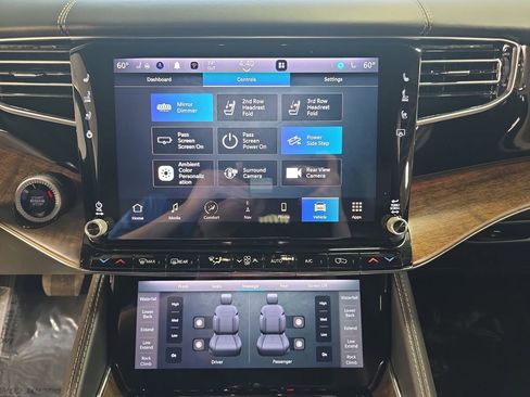 Used 2022 Jeep Grand Wagoneer Series I AWD/4WD image 22