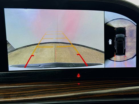 Used 2022 Cadillac Escalade Premium Luxury image 14