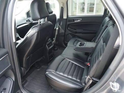 Used 2023 Ford Edge SEL w/ Convenience Package AWD/4WD image 7