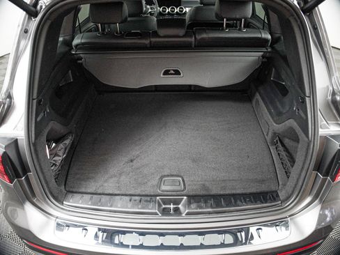 Certified 2026 Mercedes-Benz GLB 250 image 8