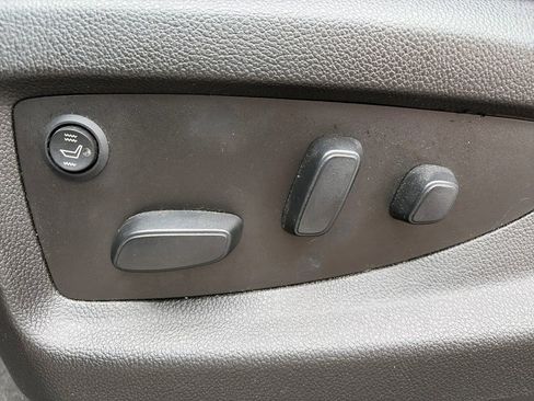 Used 2018 Chevrolet Silverado 1500 LT w/ All Star Edition AWD/4WD image 14