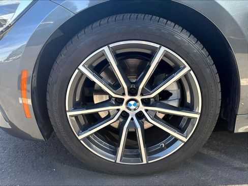 Used 2020 BMW 330i Sedan w/ Driving Assistance Package RWD image 33