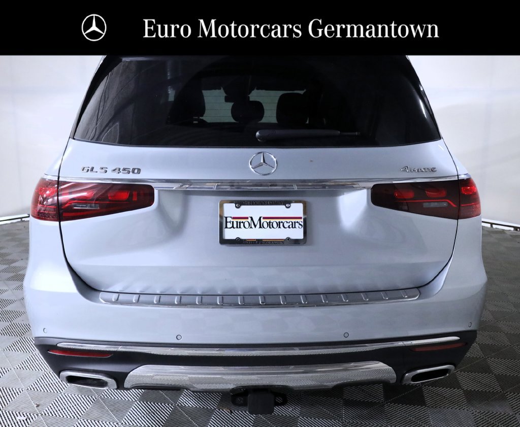 Used 2026 Mercedes-Benz GLS 450 4MATIC image 5