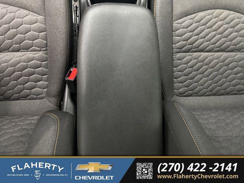 Used 2020 Chevrolet Equinox LT w/ Driver Convenience Package image 33