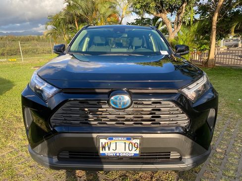 Used 2023 Toyota RAV4 LE AWD/4WD image 20