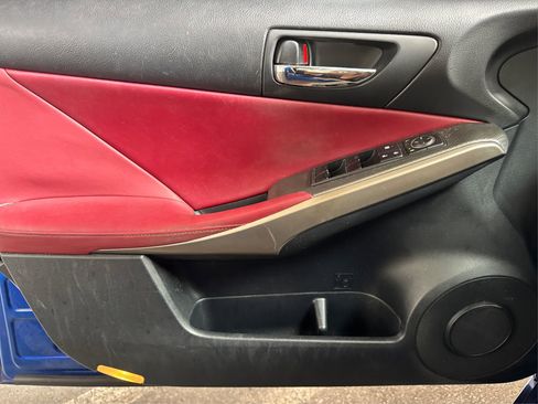 Used 2016 Lexus IS 200t image 25