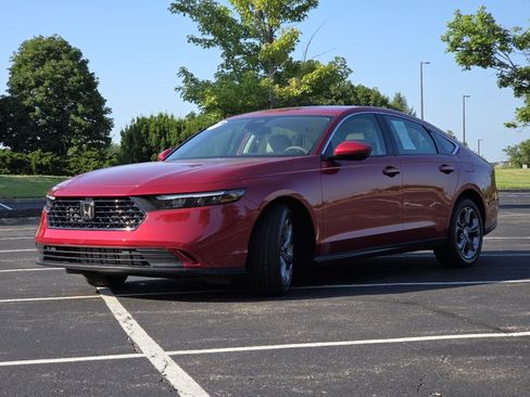 Certified 2024 Honda Accord EX image 16