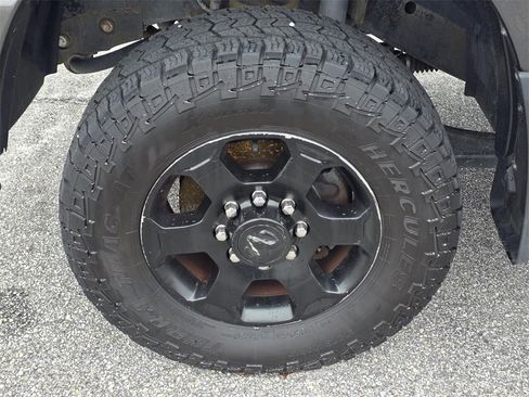 Used 2018 RAM 3500 Big Horn image 32