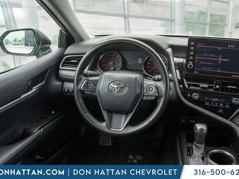Used 2024 Toyota Camry XSE FWD image 5