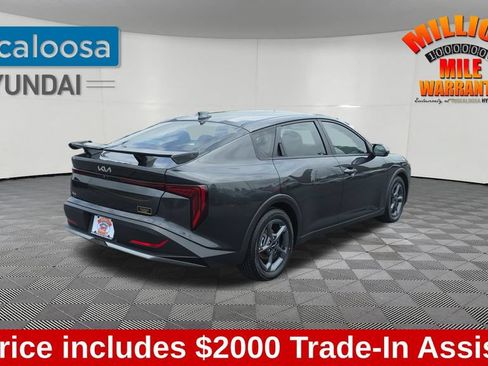 Used 2025 Kia K4 FWD image 8
