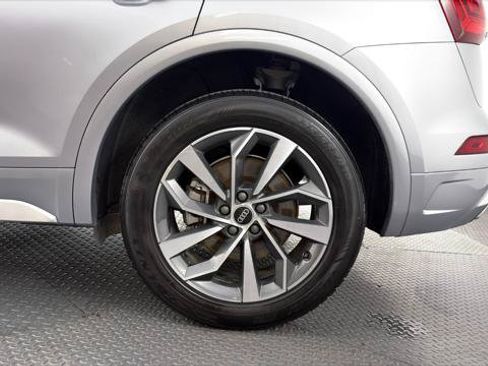 Used 2023 Audi Q5 2.0T Premium w/ Convenience Package AWD/4WD image 36