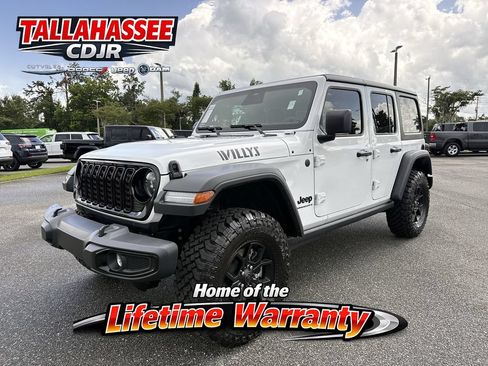 Used 2026 Jeep Wrangler Unlimited Sport AWD/4WD image 7