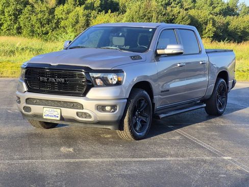 Used 2020 RAM 1500 Big Horn AWD/4WD image 3