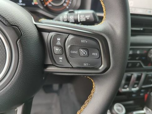 Used 2024 Jeep Wrangler Sport AWD/4WD image 15