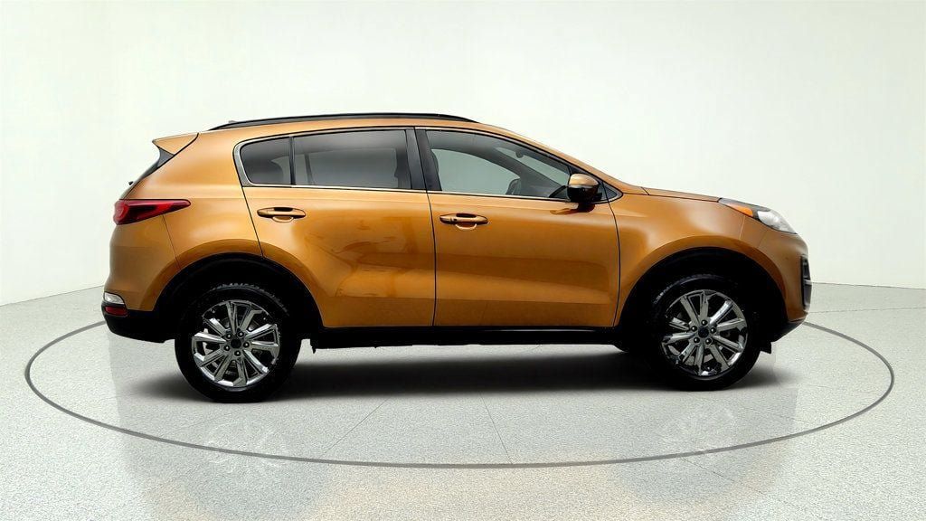 Used 2021 Kia Sportage S w/ S AWD Premium Package image 4