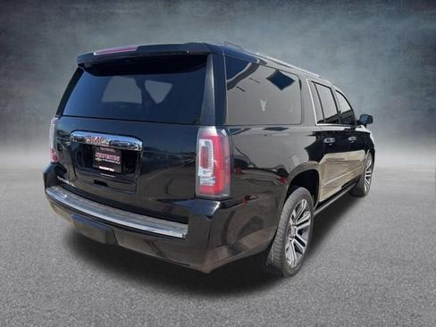 Used 2018 GMC Yukon XL Denali w/ Denali Ultimate Package AWD/4WD image 7